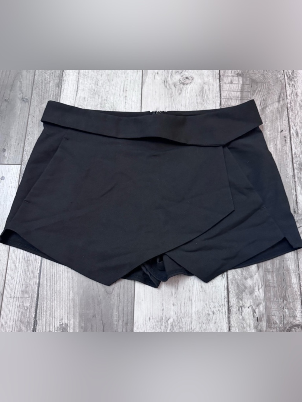 ZARA Black Faux Wrap Skort Skirt Back Zipper Medium Contemporary